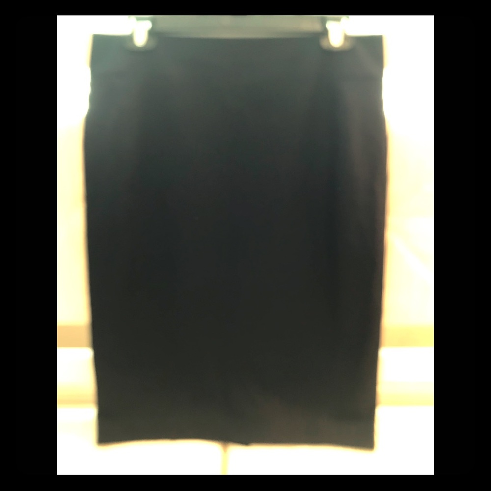 Ann Taylor LOFT Navy Pencil Skirt - 8 TALL